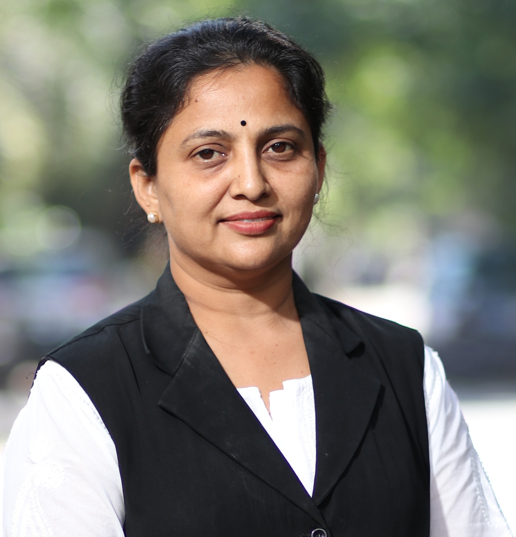 Adv. Kanimozhi Mathi